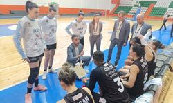 Turgutlu Belediyespor Kadın Basketbol Takımı zirve mücadelesine devam ediyor