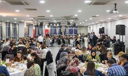 Bornova'da Vefa Sofrası