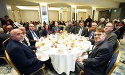 Başkan Dutlulu, Basın mensupları ve meclis üyeleriyle iftarda buluştu