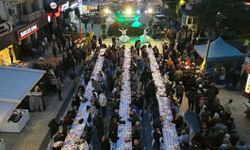 İzmir’in zirvesi Buca’daki iftar sofrasında buluştu