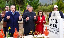 CHP Genel Başkanı Özgür Özel Manisa'da