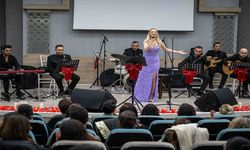 Bornova’da romantik müzik rüzgarı