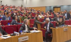 İzBB Meclisi’nde Söz Hakkı Tartışması: Meclise Ara Verildi