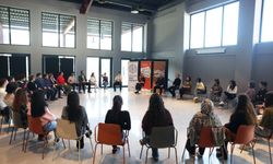 Gençler Nilüfer’de “ifade özgürlüğünü” konuştu