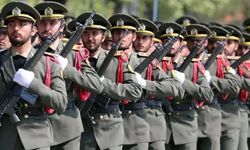 İran’da gönüllü seferberlikte yaş sınırı 12