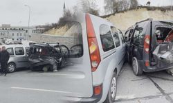 Arnavutköy’de zincirleme kaza: 6 yaralı