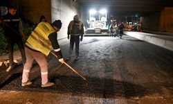 Bornova'da yağmur bitti, asfalt serimi başladı