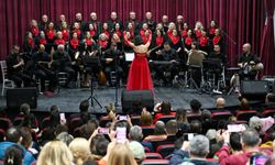 Dayanışmanın türküsü Bornova'da yükseldi