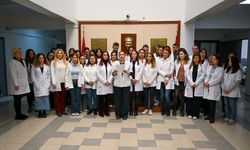 Bornova'da BELGEM öğretmenlerinden şiddete isyan