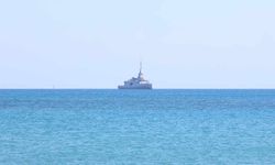 Yunan fırkateyni Limasol açıklarında