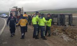 Aksaray’da tur otobüsü devrildi