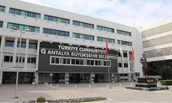 Antalya’da belediyeye operasyon: 34 gözaltı kararı