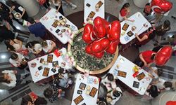 23 Nisan ruhu Bornova'da çocukların sesiyle yükseldi