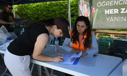 Kuşadalı çocuklara beslenme çantası desteği