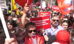 Okul saldırısı sonrası öğretmenlerden bakanlığa yürüyüş