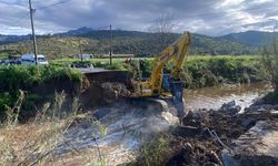 Milas’ta çöken köprüye hızlı müdahale