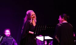 Muğla’da Nostalji Rüzgârı: 70’ler ve 80’lerin film müzikleri büyüledi