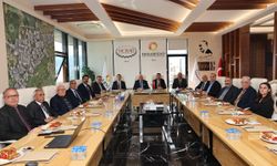 Başkan Şadi Özdemir, sanayicilerle ortak akıl toplantısında buluştu