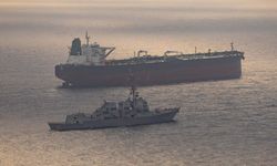 CENTCOM: İran’a giden gemi durduruldu