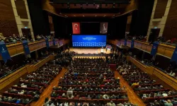 Cemil Tugay'dan, İzmir’in gururunu kırmaya çalışanlara tepki