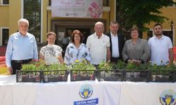 Başkan Çetin Akın'dan Anneler Günü'nde anlamlı kutlama