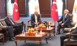 AK Parti ve CHP 3 bayram sonra ilk kez bayramlaşıyor