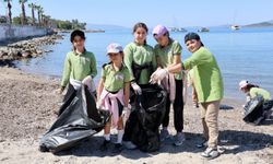 Bodrum'da deniz çöpleri izleme ve kıyı temizliği çalışması