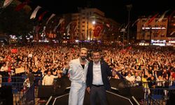 Sevilen sanatçı Sefo Denizli’yi salladı