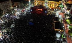 Duman Konseriyle Gençlik Festivali’ne Muhteşem Final