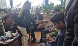 Kılıçdaroğlu ekibinden CHP Genel Merkezi’nde kutlama