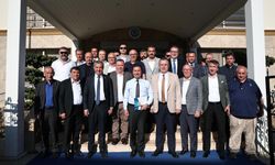 Başkan Aras’tan Fethiye ve Marmaris’te sektör buluşmaları
