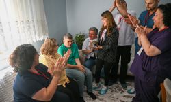 Her sabah temizlik işçilerini bekliyordu