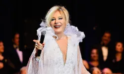 Emel Sayın konserlerini sağlık nedeniyle erteledi