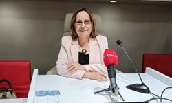 Güzelbahçe’de Ayşe Akın başkanvekili seçildi