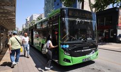 Öğrenciler yolda, aileler çaresiz kalmadı