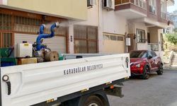 Karabağlar'ca ilaçlama seferberliği devam ediyor