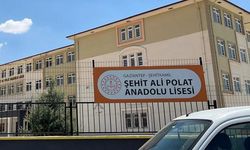 Karne günü d*hşeti'Lise öğrencisi bıçaklandı