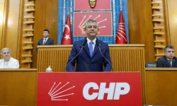 Özgür Özel: Konak'ta on binlerle kucaklaştık