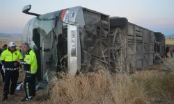 Aksaray’da yolcu otobüsü devrildi: 46 yaralı