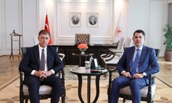 Cemil Tugay 14 Ağustos’ta AK Partiye (mi) geçiyor..?