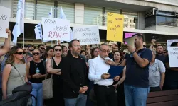 Karşıyaka’da asansör gerginliği..