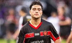 Trabzonspor'un yeni transferi Aral Şimşir Trabzon'da