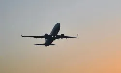 Kargo uçağı Umman Denizi üzerinde kayboldu