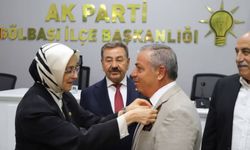 Gölbaşı’nda 6 CHP’li meclis üyesi AKP’ye katıldı
