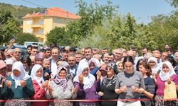 Gömceliler Başkan Çavuşoğlu’nu bağrına bastı