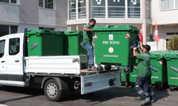 Konak'ın sokakları yeni konteynerlerine kavuştu
