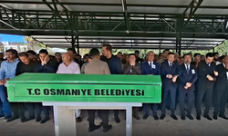 Uğradığı saldırıda hayatını kaybeden öğretmen son yolculuğuna uğurlandı