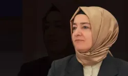 Fatma Betül Sayan Kaya AK Parti üyeliğinden de istifa etti