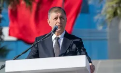 Cemil Tugay’ın AK Parti’ye geçişinin ardından Şato’da zirve