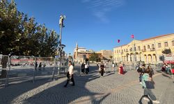 Açıklamaya izin çıkmadı… Konak Meydanı ablukada!